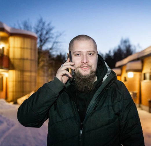 Joensuulainen Janne antaa apua ja on myös pyytänyt apua Commun kautta